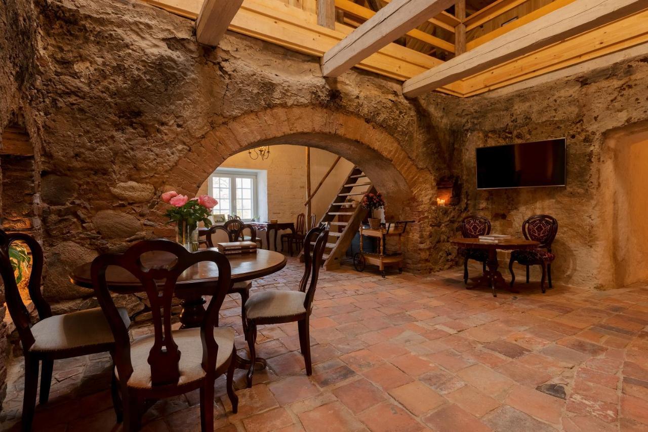 Nurmuizas Viesnica Hotel Lauciene Екстериор снимка
